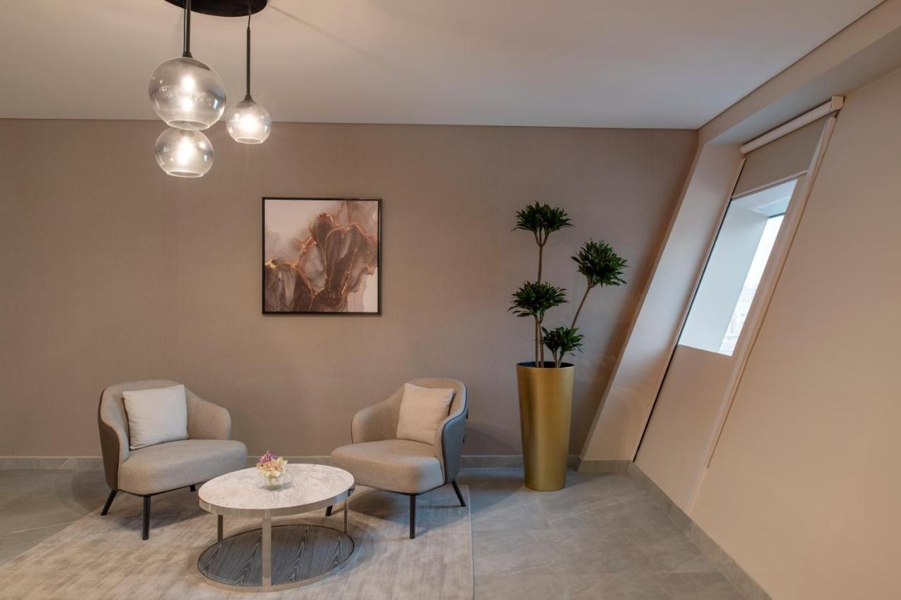 Steigenberger Residence الدوحة المظهر الخارجي الصورة A staged living room